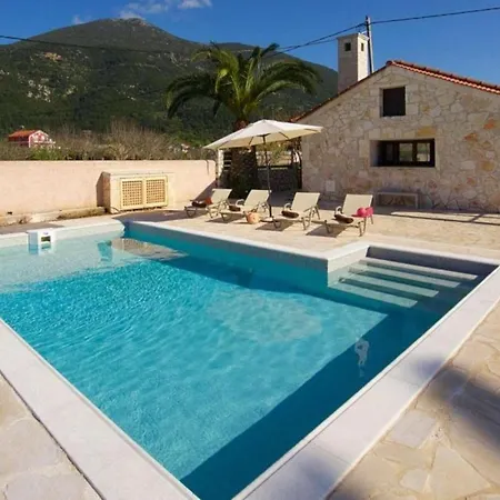 Villa Theano *