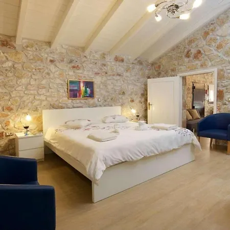 Theano * Sami (Kefalonia)